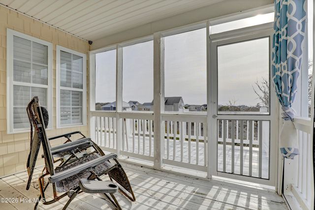 24 Sandy Lane, Surf City, NC 28445