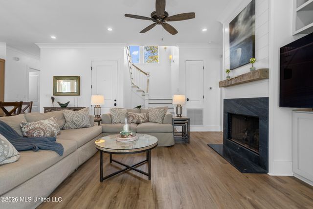 500 Saint Louis Street, Pass Christian, MS 39571