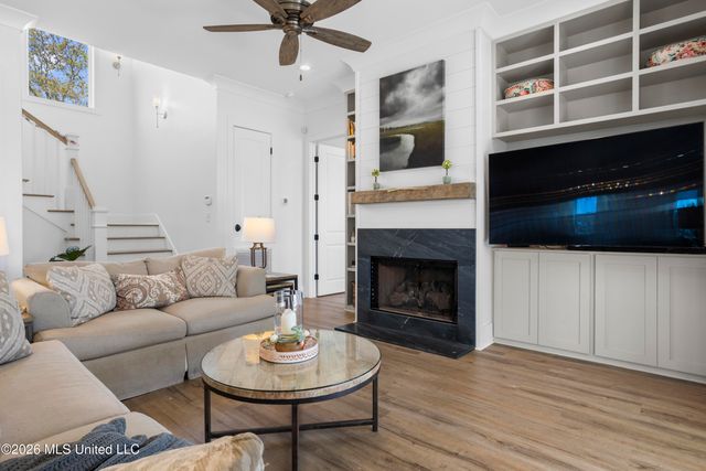 500 Saint Louis Street, Pass Christian, MS 39571