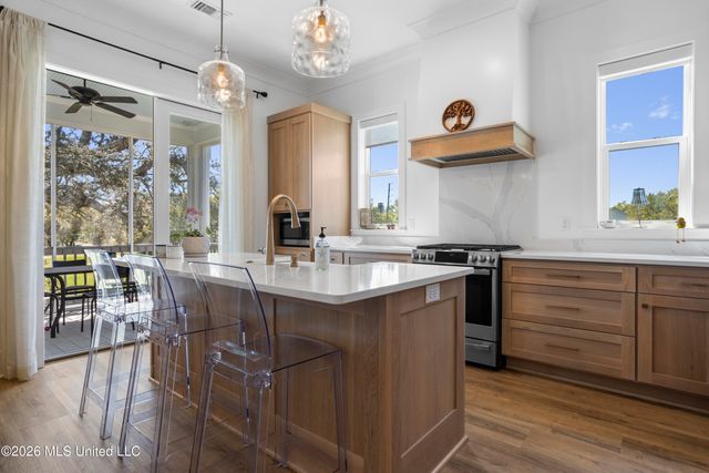 500 Saint Louis Street, Pass Christian, MS 39571