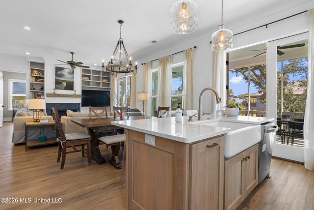 500 Saint Louis Street, Pass Christian, MS 39571