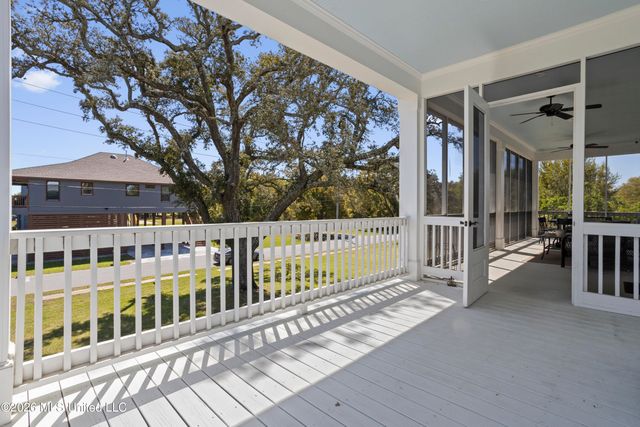 500 Saint Louis Street, Pass Christian, MS 39571