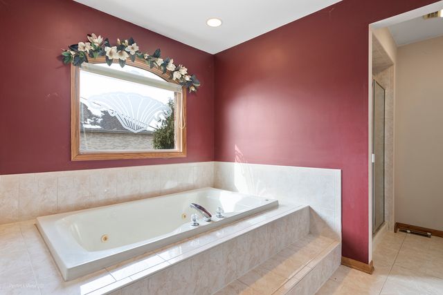 13172 Briar Patch Lane, Lemont, IL 60439