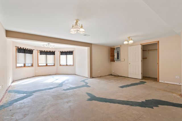 13172 Briar Patch Lane, Lemont, IL 60439