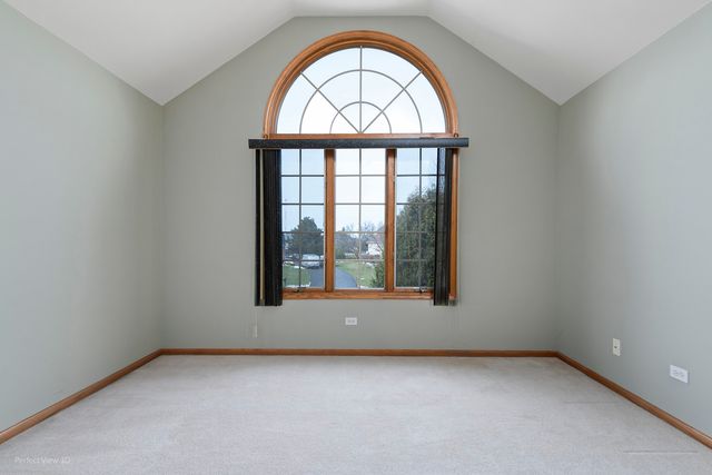 13172 Briar Patch Lane, Lemont, IL 60439