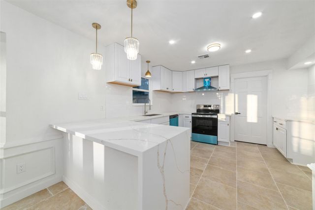 8322 Oak Moss Drive, Spring, TX 77379