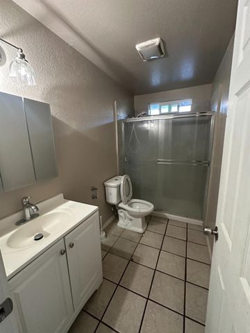 268 E 10TH, Merced, CA 95341