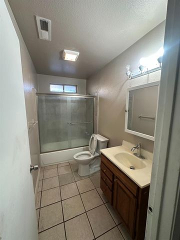268 E 10TH, Merced, CA 95341