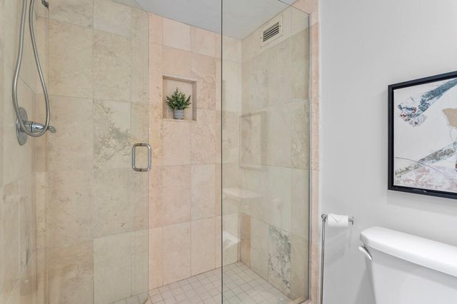 1212 BENJAMIN FRANKLIN DRIVE 501, Sarasota, FL 34236