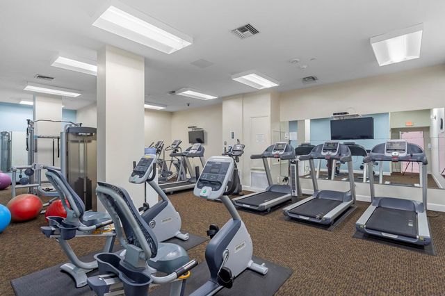 1212 BENJAMIN FRANKLIN DRIVE 501, Sarasota, FL 34236