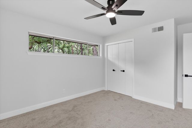 410 Nottingham Drive, Irving, TX 75061