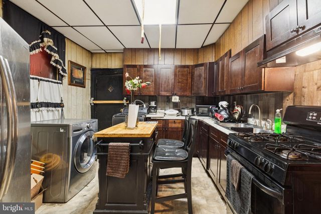 2423 N MYRTLEWOOD ST, Philadelphia, PA 19132