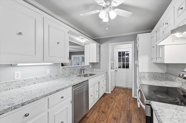 112 Diane Drive, Sanger, TX 76266