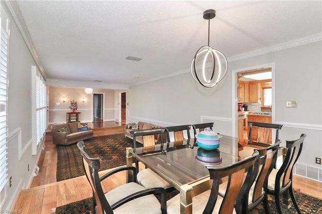 251 Gleneagles Road E, Statesville, NC 28625
