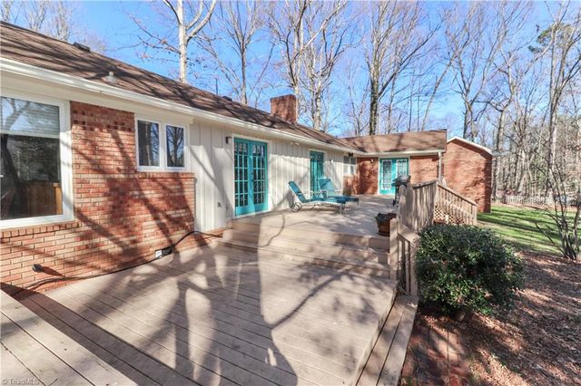 251 Gleneagles Road E, Statesville, NC 28625