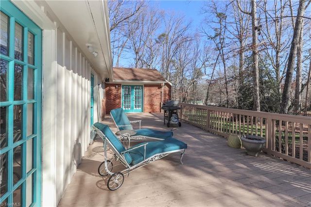 251 Gleneagles Road E, Statesville, NC 28625