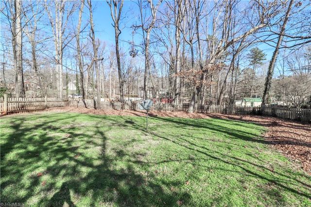 251 Gleneagles Road E, Statesville, NC 28625