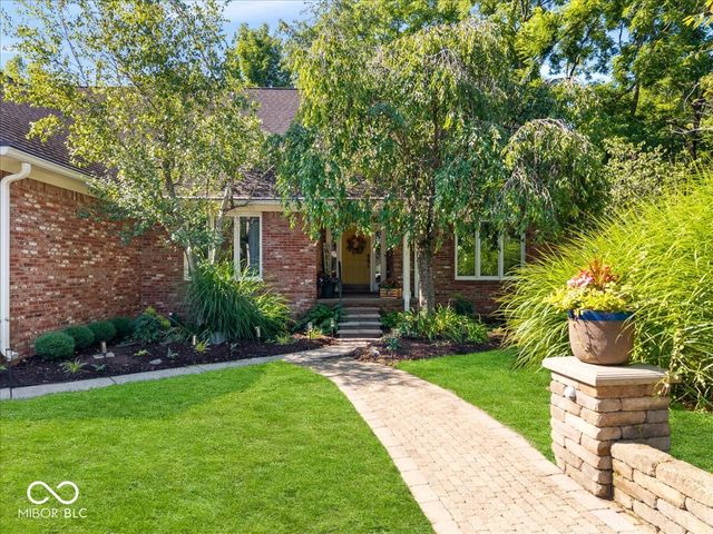 9127 Pinecreek Court, Indianapolis, IN 46256