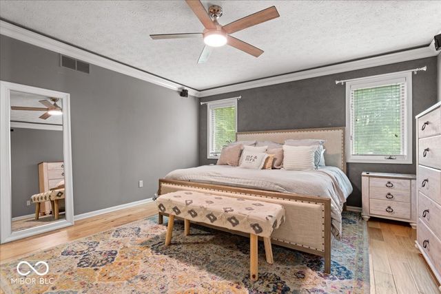 9127 Pinecreek Court, Indianapolis, IN 46256