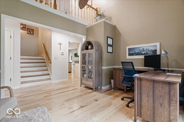 9127 Pinecreek Court, Indianapolis, IN 46256