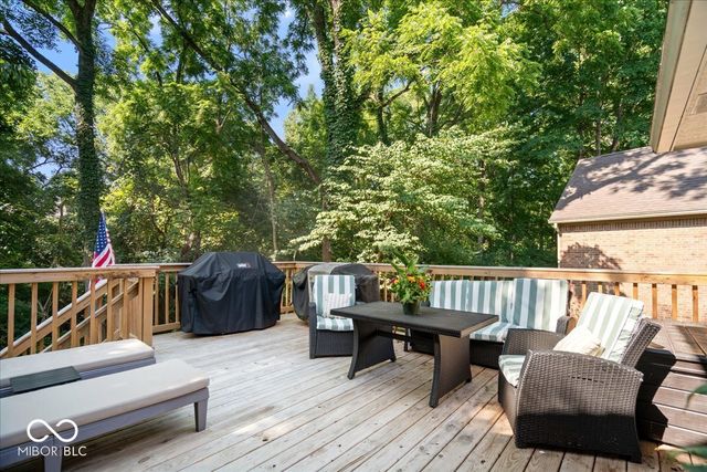 9127 Pinecreek Court, Indianapolis, IN 46256