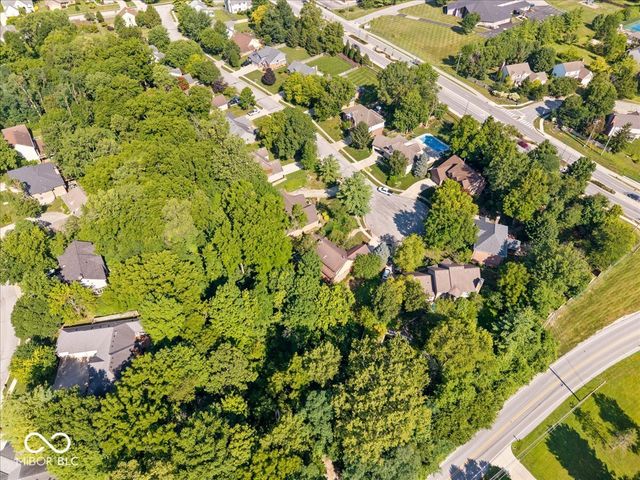 9127 Pinecreek Court, Indianapolis, IN 46256