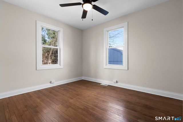 216-R West Thames Street, Norwich, CT 06360