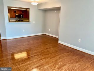 11800 SUNSET HILLS RD #715, Reston, VA 20190