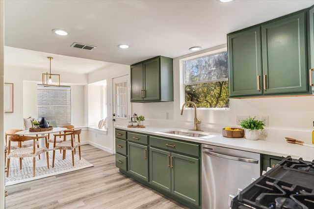 2511 Shiloh DR, Austin, TX 78745