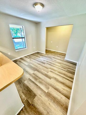 1204 Thomason Drive, Fort Walton Beach, FL 32547