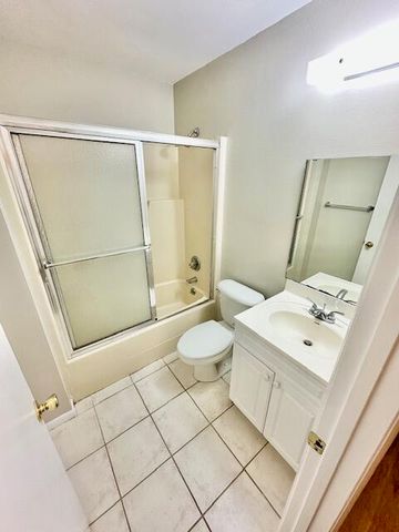 1204 Thomason Drive, Fort Walton Beach, FL 32547