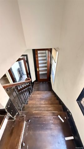 3211 Leslie Street, Detroit, MI 48238