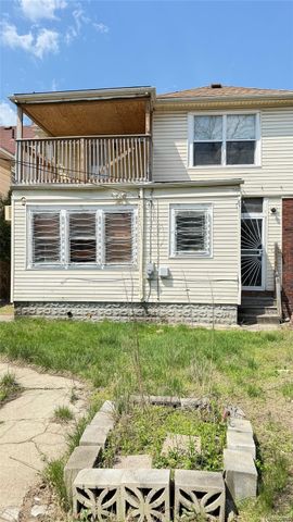 3211 Leslie Street, Detroit, MI 48238
