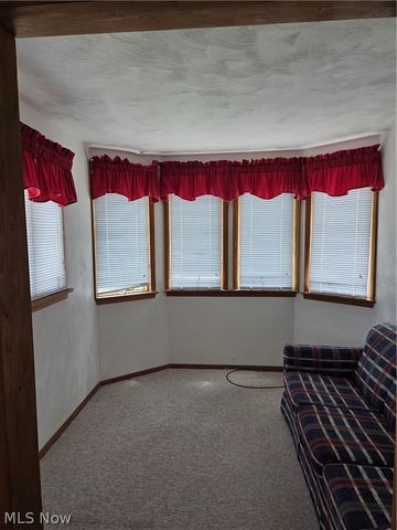 636 Lincoln Avenue, Struthers, OH 44471