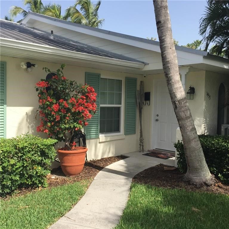 1953 Robalo Drive, Vero Beach, FL 32960