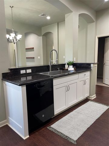 951 Oak Terrace Drive, Conroe, TX 77378