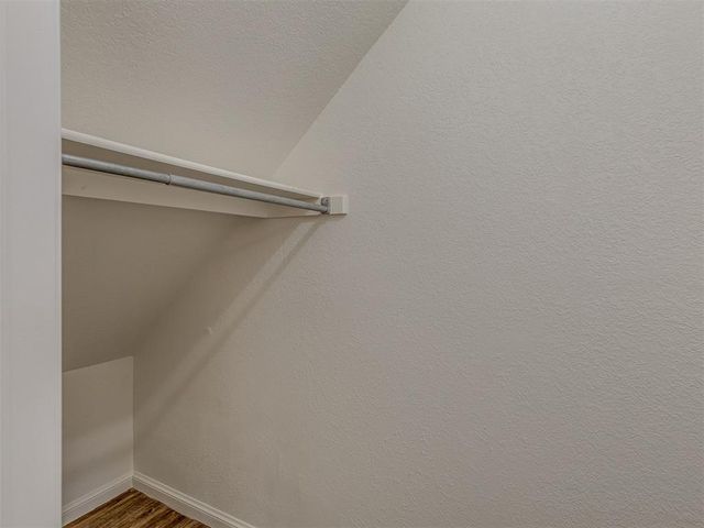 1015 SW 22nd Street, Moore, OK 73170