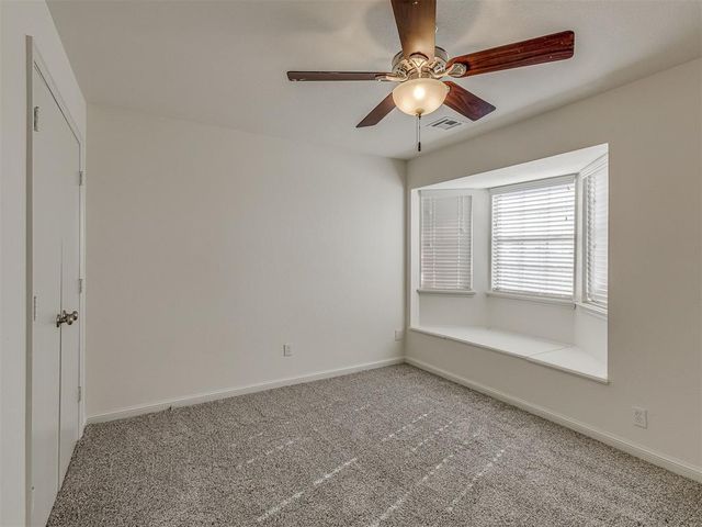 1015 SW 22nd Street, Moore, OK 73170