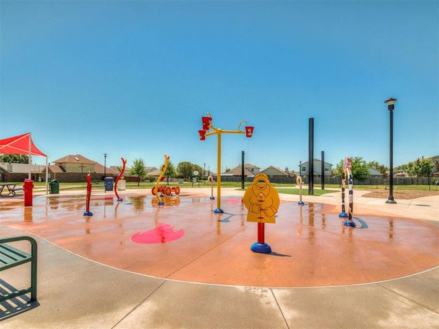 1015 SW 22nd Street, Moore, OK 73170