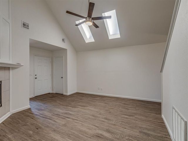 1015 SW 22nd Street, Moore, OK 73170