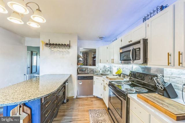 126 MEDLEY DR, Newark, DE 19713