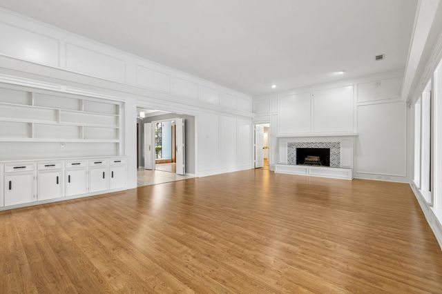 6218 Stonehill Drive, Dallas, TX 75254