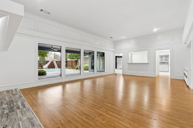 6218 Stonehill Drive, Dallas, TX 75254