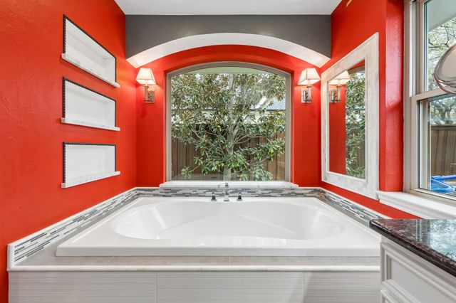 6218 Stonehill Drive, Dallas, TX 75254