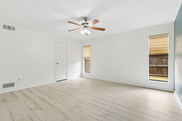 6218 Stonehill Drive, Dallas, TX 75254