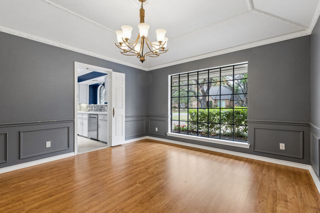 6218 Stonehill Drive, Dallas, TX 75254