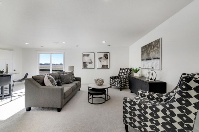 470 Sea Wing Boulevard, Prescott, WI 54021