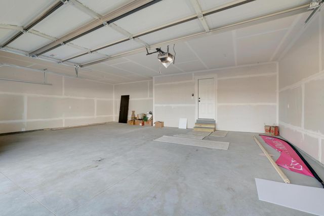 470 Sea Wing Boulevard, Prescott, WI 54021