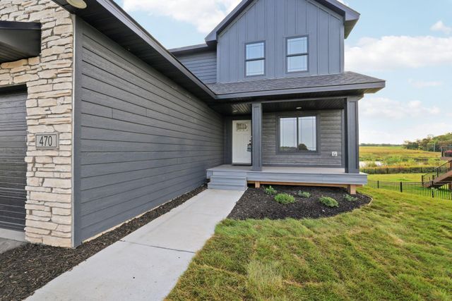 470 Sea Wing Boulevard, Prescott, WI 54021