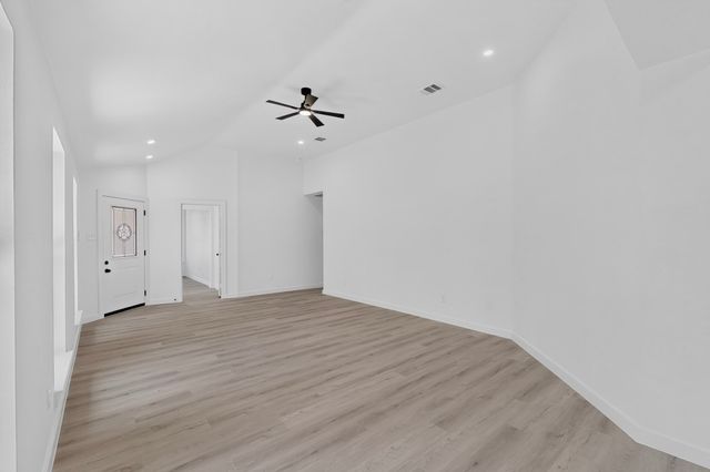 2607 Winter Oak Street, Dallas, TX 75227
